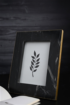 Picture Frame Medium. Fits 6” X 4” Photo Brass/Black Marble - BLACK - Imagen 3