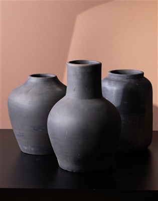 Black Terracotta Urn/Jar - Black - Imagen 6