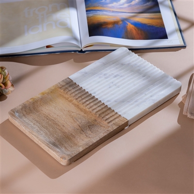 Wood & White Marble Grooved Platter- A - Natural - Imagen 5