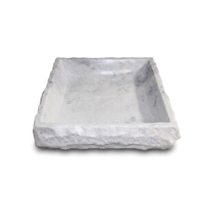 White Marble Edge Centerpiece - White