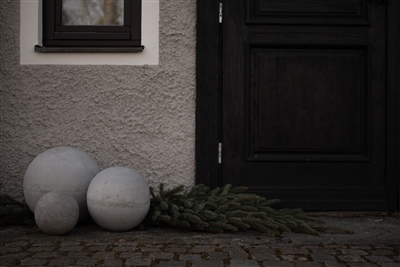 Sm. GARDEN Concrete Ball - Concrete - Imagen 2