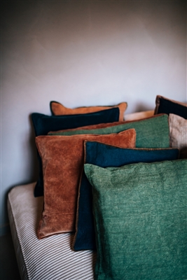 Alpha Basics Green Linen Cushion-ST - Green - Imagen 4